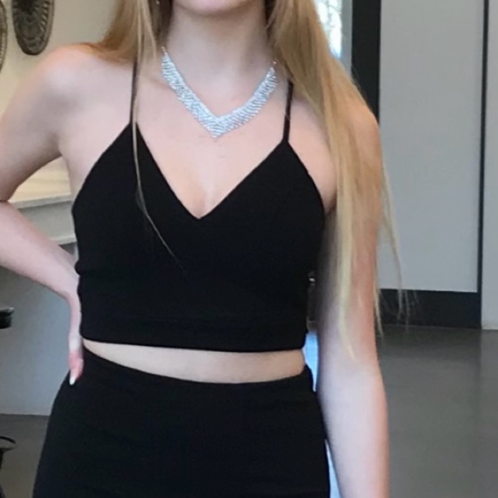 Elegant Black Women's Crop Top